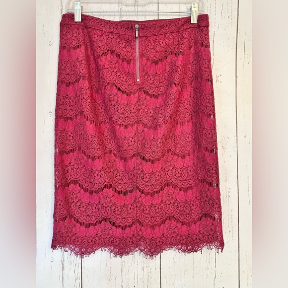 Forever 21 Burgundy Lace Skirt Size L - Picture 3 of 9